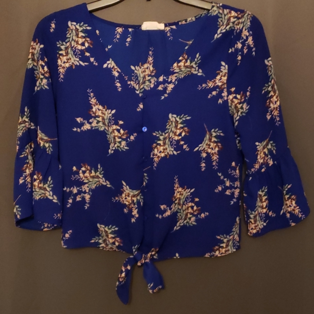 Women top